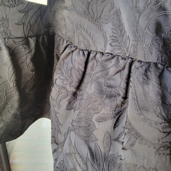 NEW W/TAG EXPRESS LACE JACQUARD PEPLUM BLOUSE SIZE M SLEEVELESS - Picture 7 of 9